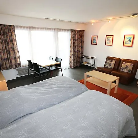 Ferienwohnung Sarazena Saas-Fee Zimmer foto