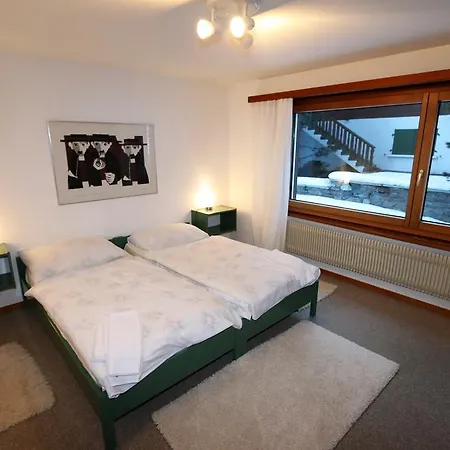 Ferienwohnung Sarazena Saas-Fee Zimmer foto